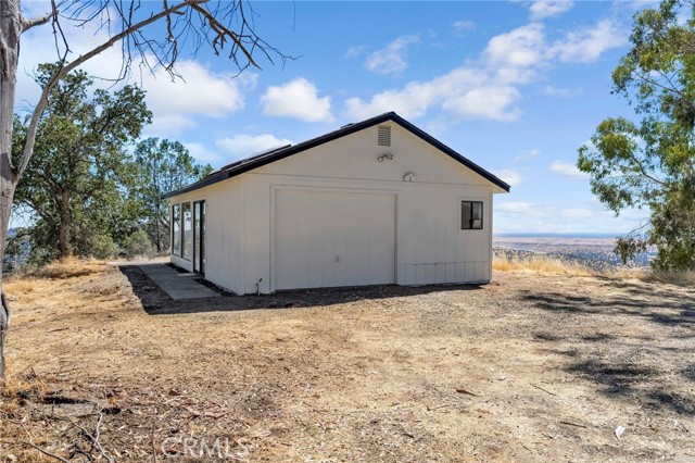 41070 Lilley Mountain Drive, Coarsegold CA: https://media.crmls.org/medias/a38f70f3-ead9-4423-935c-771e037390c4.jpg
