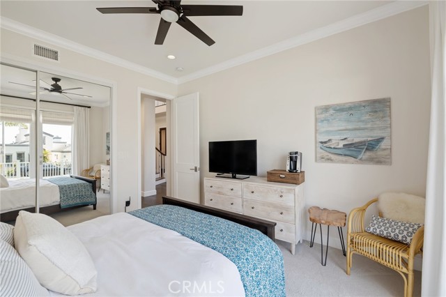 550 Helberta Avenue, Redondo Beach, California 90277, 5 Bedrooms Bedrooms, ,3 BathroomsBathrooms,Residential,Sold,Helberta,SB21204332