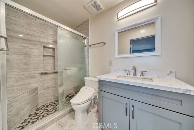 6151 Canterbury Drive, Culver City CA: https://media.crmls.org/medias/a391b589-8e5d-4d09-9e1d-087429e78598.jpg