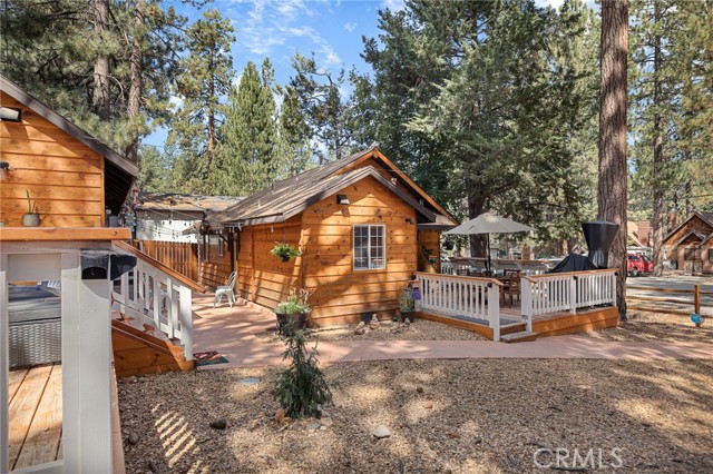 Detail Gallery Image 2 of 37 For 42651 La Placida Ave, Big Bear Lake,  CA 92315 - 3 Beds | 2 Baths