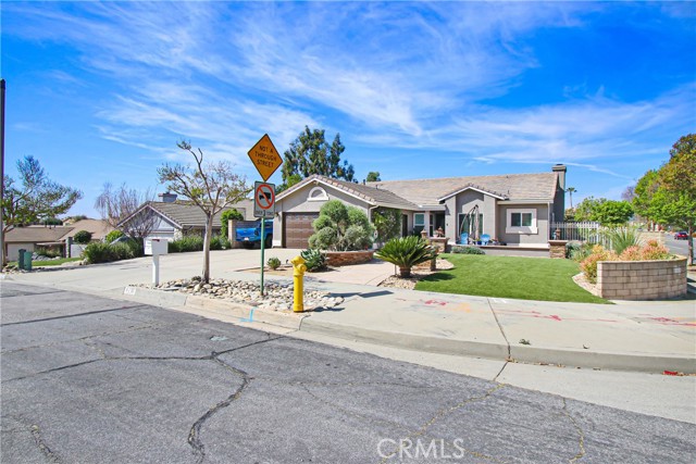 Detail Gallery Image 2 of 25 For 6710 Pilgrims Ct, Rancho Cucamonga,  CA 91701 - 3 Beds | 2 Baths