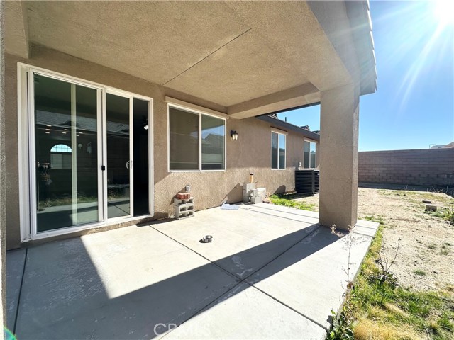 13224 6th, Victorville CA: https://media.crmls.org/medias/a3943911-a97f-49d0-9bfb-b1234a642487.jpg