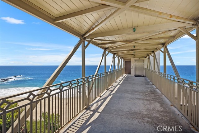 31755 Coast, Laguna Beach CA: https://media.crmls.org/medias/a394af2a-b51a-413c-ae46-aa94ef9b2383.jpg