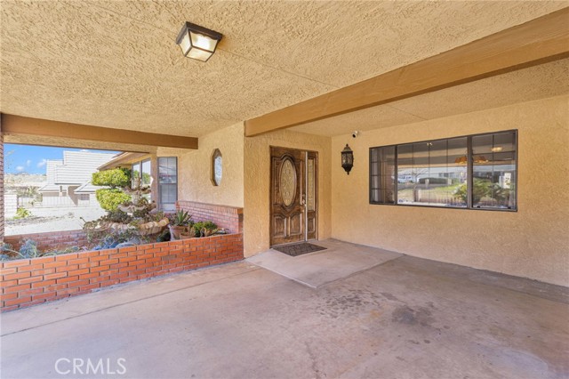 Detail Gallery Image 5 of 58 For 18186 Bangor, Hesperia,  CA 92345 - 4 Beds | 3 Baths