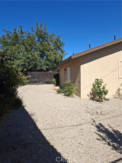 Detail Gallery Image 5 of 29 For 6873 Warren Vista, Yucca Valley,  CA 92284 - 3 Beds | 2 Baths