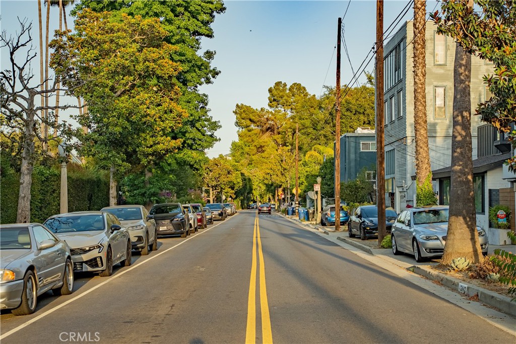 MLS #CV26140487 image #9