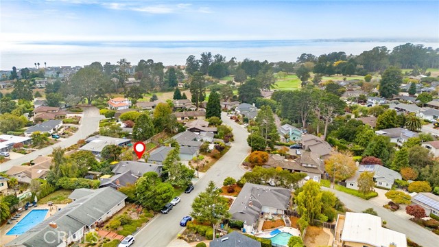 Detail Gallery Image 36 of 46 For 121 Greenbrier Dr, Aptos,  CA 95003 - 4 Beds | 2/1 Baths