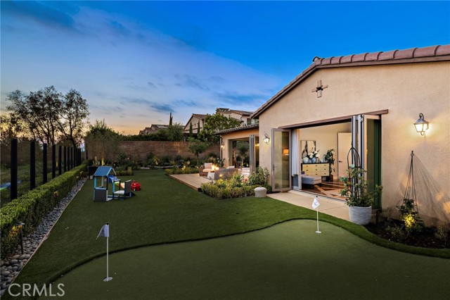 137 Sunset, Irvine CA: https://media.crmls.org/medias/a398743b-2958-4456-92b1-93eef7b89638.jpg