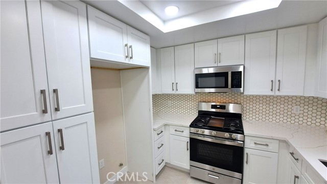 Detail Gallery Image 8 of 26 For 2473 Oswego St #17,  Pasadena,  CA 91107 - 2 Beds | 2 Baths