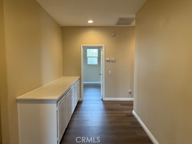 Detail Gallery Image 9 of 15 For 13272 Cool Meadow, Corona,  CA 92880 - 5 Beds | 3 Baths