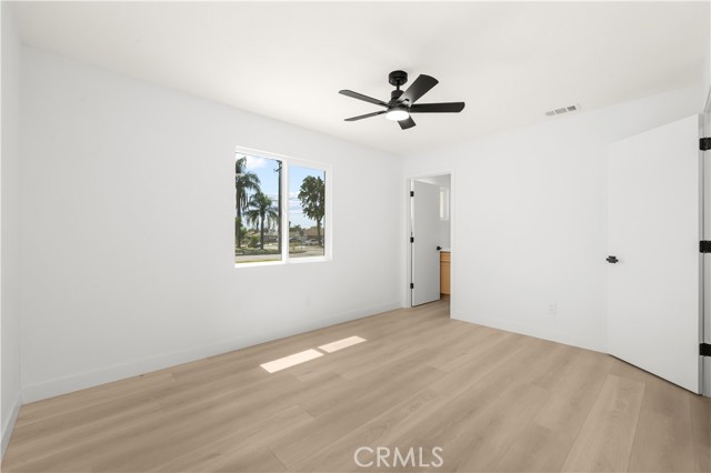 Detail Gallery Image 16 of 41 For 1437 E I St, Ontario,  CA 91764 - 4 Beds | 2 Baths