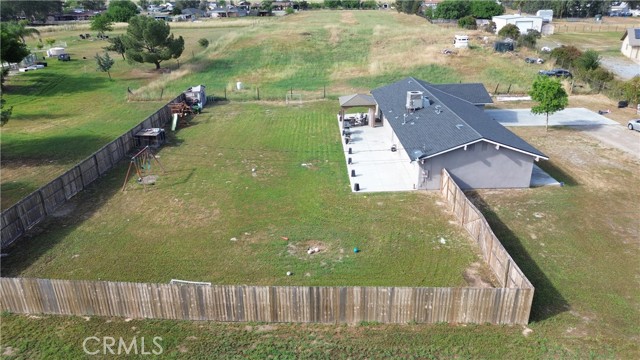 Detail Gallery Image 4 of 41 For 36881 Verde, Madera,  CA 93636 - 3 Beds | 2 Baths