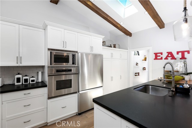 Detail Gallery Image 40 of 70 For 527 Seaward Rd, Corona Del Mar,  CA 92625 - 4 Beds | 3/1 Baths