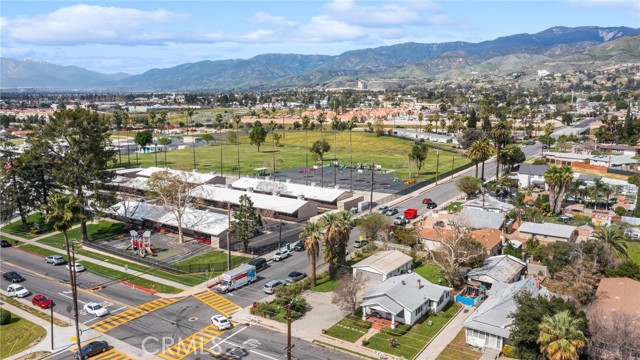 Detail Gallery Image 20 of 27 For 27116 Pacific, Highland,  CA 92346 - 2 Beds | 1 Baths