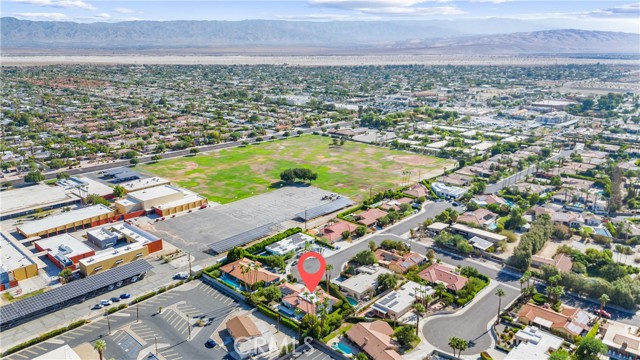 1045 E Deepak Road, Palm Springs CA: https://media.crmls.org/medias/a39d2888-ce2f-41b2-844c-4279fde5f21f.jpg