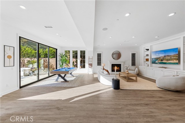 Detail Gallery Image 23 of 74 For 111 Great Oak, Irvine,  CA 92602 - 5 Beds | 5/1 Baths