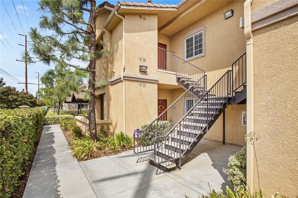 41410 Juniper Street #2723