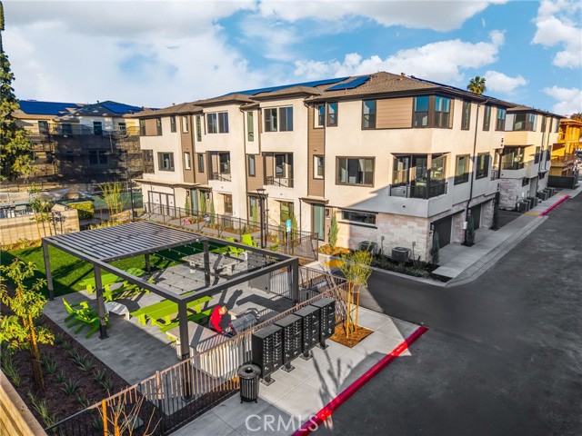 Detail Gallery Image 50 of 62 For 109 S Laxore St #306,  Anaheim,  CA 92804 - 2 Beds | 2/1 Baths