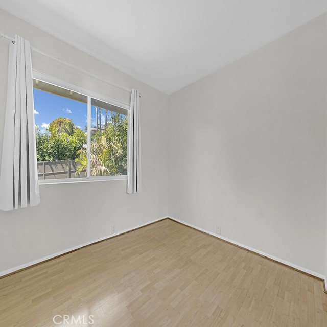 23020 Wrencrest Drive, Calabasas CA: https://media.crmls.org/medias/a39f1951-2208-4dd7-8c93-712a8feacf4d.jpg