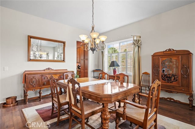 5614 Regent Hill W Terrace, Palmdale CA: https://media.crmls.org/medias/a3a032f7-2ca9-4f8b-a998-eadf0d0a0687.jpg
