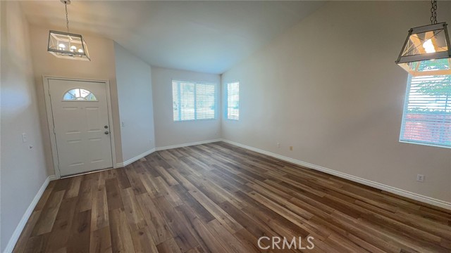 Detail Gallery Image 4 of 37 For 41146 Lorient Ct, Murrieta,  CA 92562 - 4 Beds | 2 Baths