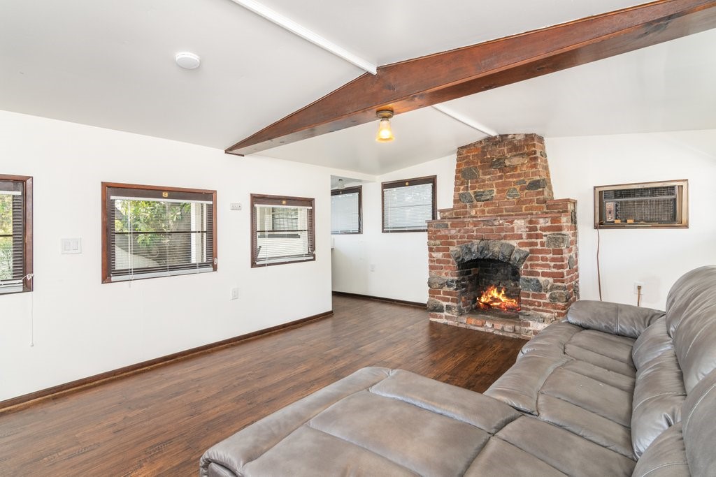 Detail Gallery Image 26 of 51 For 3886 Wawona St, Los Angeles,  CA 90065 - 2 Beds | 2 Baths