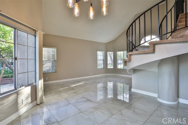 Detail Gallery Image 12 of 75 For 176 Calle Renata, San Dimas,  CA 91773 - 4 Beds | 2/1 Baths