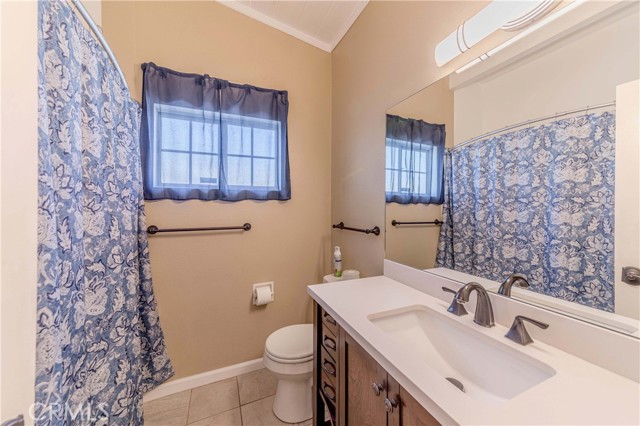 Detail Gallery Image 21 of 58 For 1901 Victoria Dr, Fullerton,  CA 92831 - 4 Beds | 3 Baths