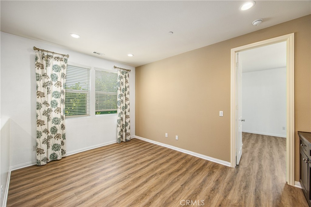 MLS #IV25181064 img 16