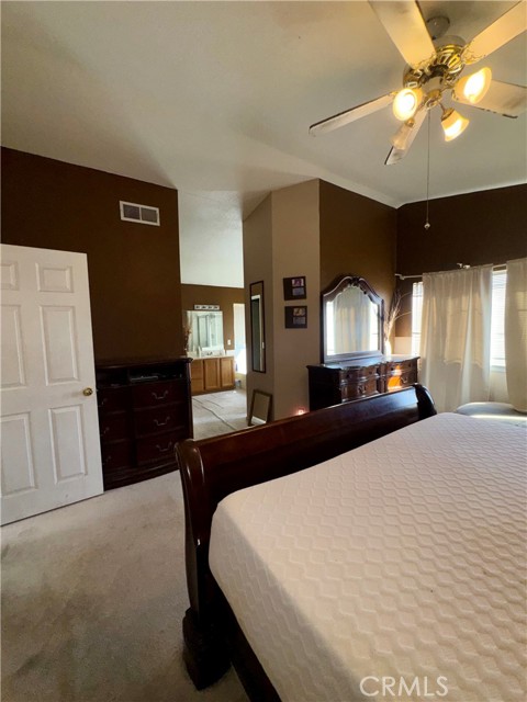 Detail Gallery Image 7 of 14 For 5208 Opal, Palmdale,  CA 93552 - 4 Beds | 3 Baths