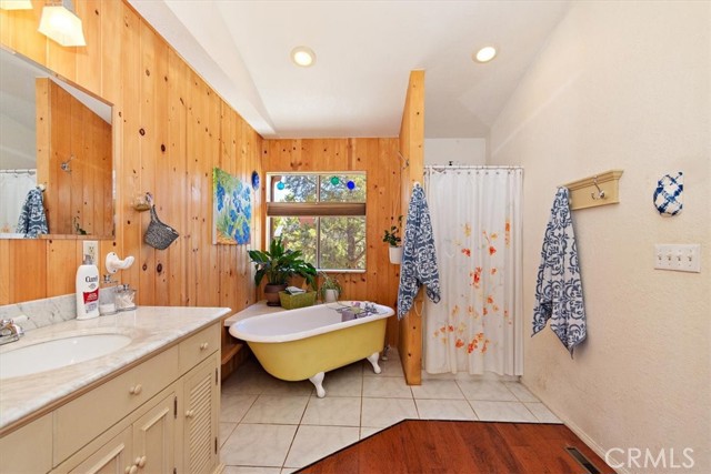Detail Gallery Image 18 of 38 For 227 Santa Barbara Ave, Sugarloaf,  CA 92386 - 3 Beds | 2 Baths