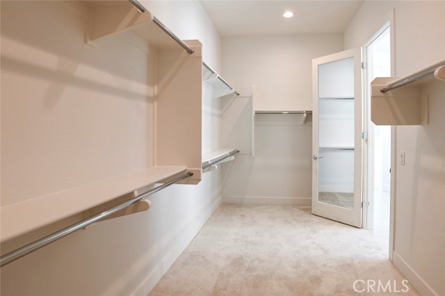 Detail Gallery Image 25 of 65 For 20552 Edgewood Ct, Chatsworth,  CA 91311 - 5 Beds | 5/1 Baths