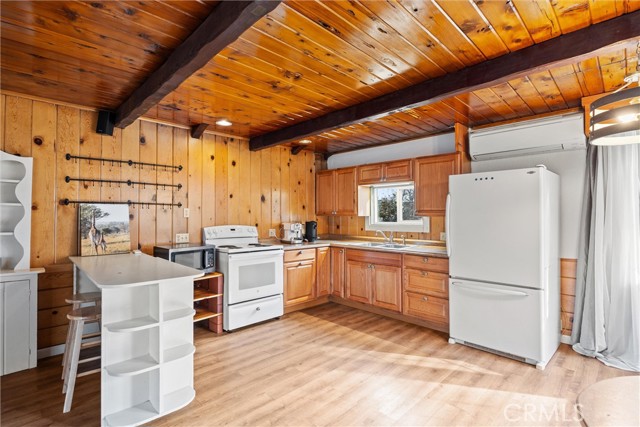 Detail Gallery Image 10 of 27 For 2381 E Main, Quincy,  CA 95971 - 2 Beds | 1 Baths