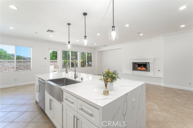 540 Boxcar Lane, Brea CA: https://media.crmls.org/medias/a3a60949-5983-4f1e-9ec5-62593cf7f54c.jpg