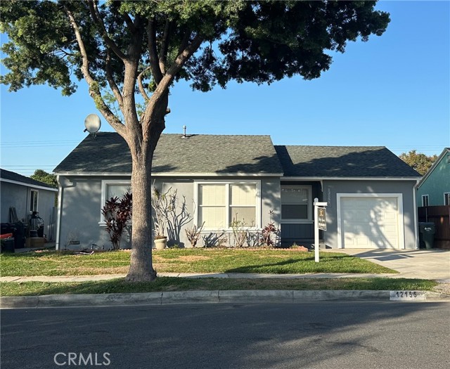 Detail Gallery Image 32 of 32 For 12155 Dunrobin, Downey,  CA 90242 - 3 Beds | 2 Baths