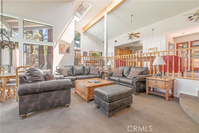 Detail Gallery Image 22 of 27 For 43093 Goldmine Woods, Big Bear Lake,  CA 92315 - 2 Beds | 2/1 Baths