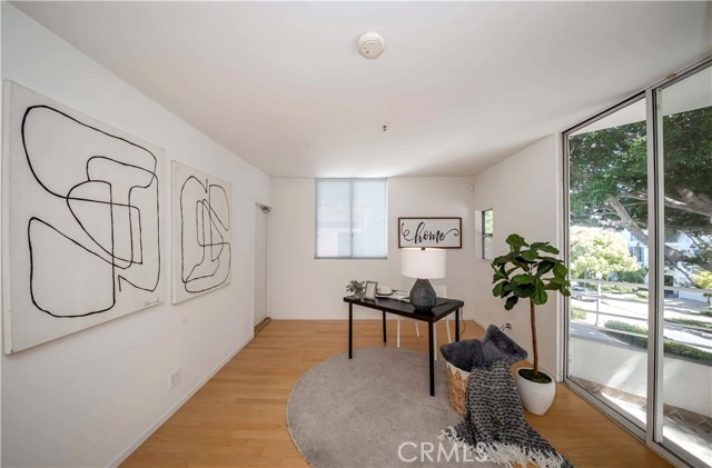Detail Gallery Image 18 of 43 For 938 2nd St #301,  Santa Monica,  CA 90403 - 2 Beds | 2/1 Baths