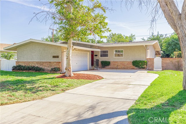 Image 2 for 44432 Lowtree Ave, Lancaster, CA 93534