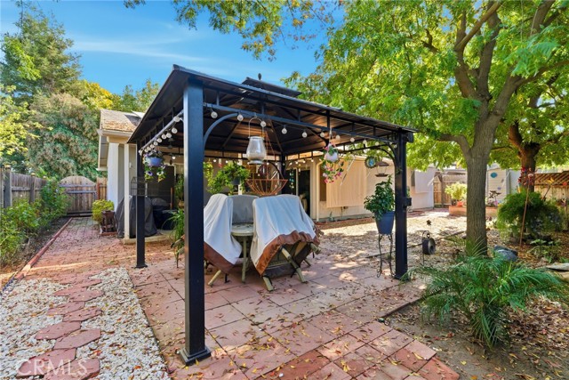 Detail Gallery Image 25 of 27 For 1927 S Chinowth St, Visalia,  CA 93277 - 3 Beds | 2 Baths