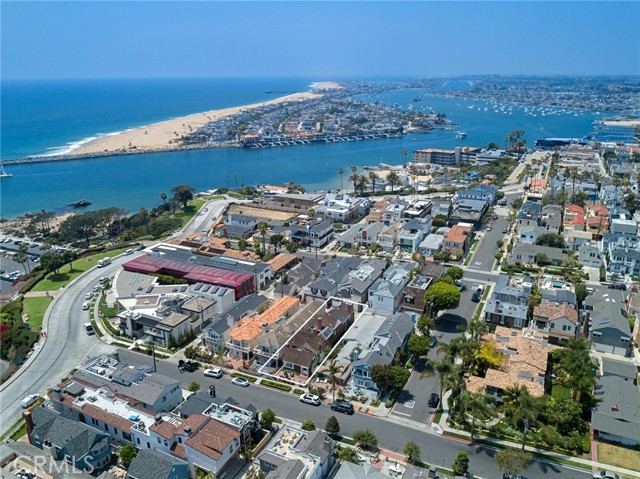 213 Iris Avenue, Corona Del Mar, CA, 92625 213 Iris Avenue, Corona Del Mar, CA, 92625