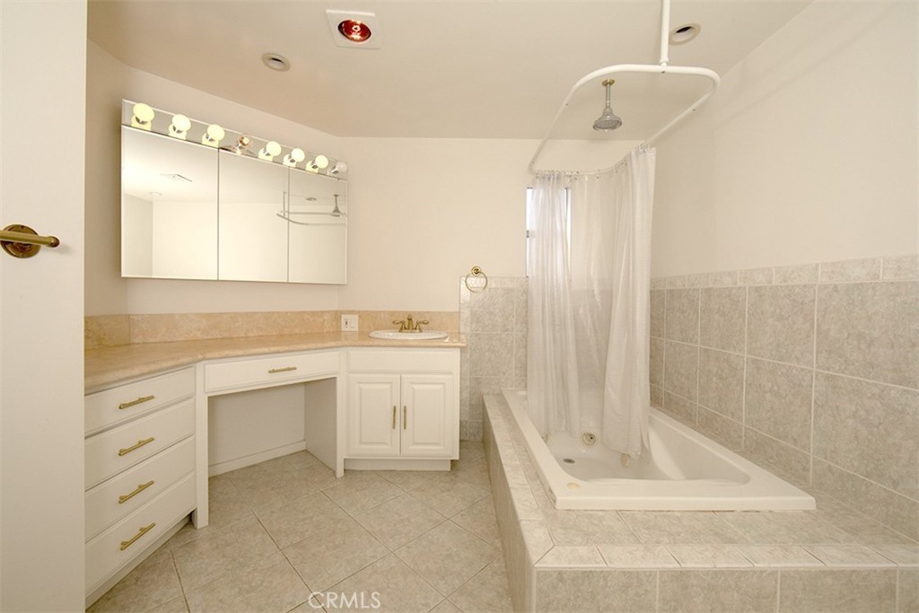 MLS #SB26130290 image #17