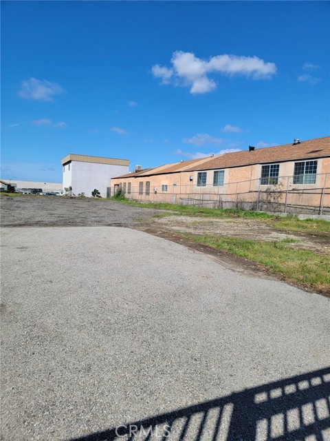 2351 Walnut Avenue, Signal Hill, California 90755, ,Commercial Lease,For Rent,2351 Walnut Avenue,CROC25065863