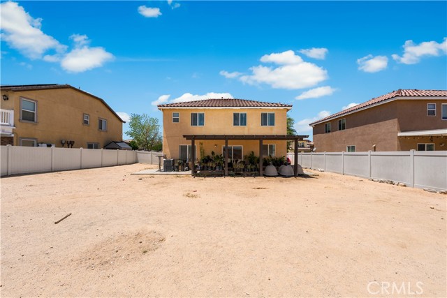 16029 White Mountain Place, Victorville CA: https://media.crmls.org/medias/a3ac8db6-715f-49a2-acc1-22d1c23e4a06.jpg