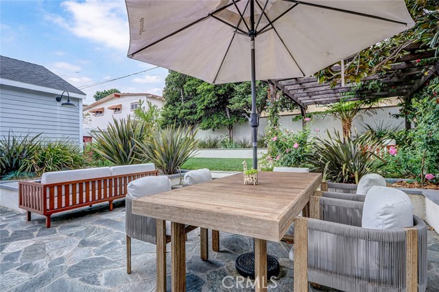 Detail Gallery Image 48 of 52 For 825 Center, El Segundo,  CA 90245 - 4 Beds | 3 Baths