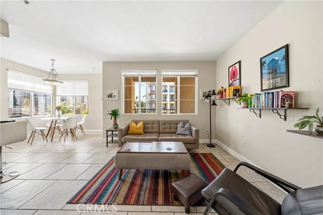Detail Gallery Image 6 of 33 For 360 W Avenue 26 #215,  Los Angeles,  CA 90031 - 3 Beds | 2 Baths
