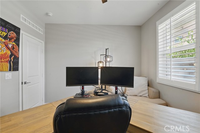 Detail Gallery Image 21 of 42 For 3625 Basanite Ave, Ontario,  CA 91761 - 5 Beds | 3 Baths