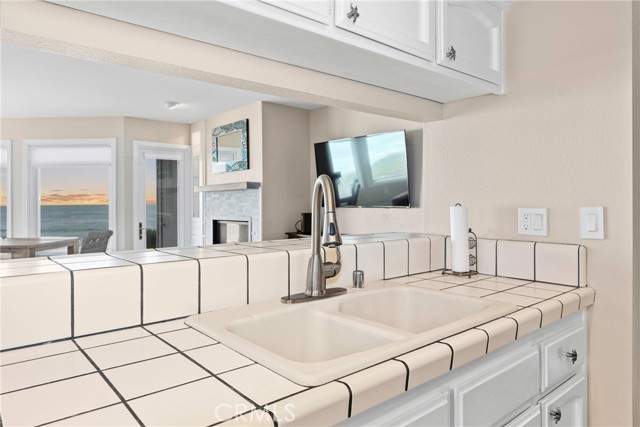 9229 Balboa Avenue, San Simeon CA: https://media.crmls.org/medias/a3ae454e-92cf-4cb3-bb00-73ac4ccca466.jpg