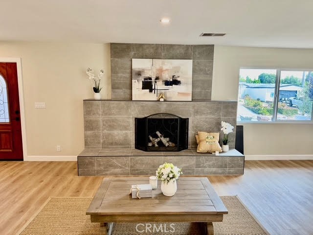 102 Trafalgar Lane, San Clemente CA: https://media.crmls.org/medias/a3ae776b-7faf-4af2-957c-b9a25f0e9273.jpg