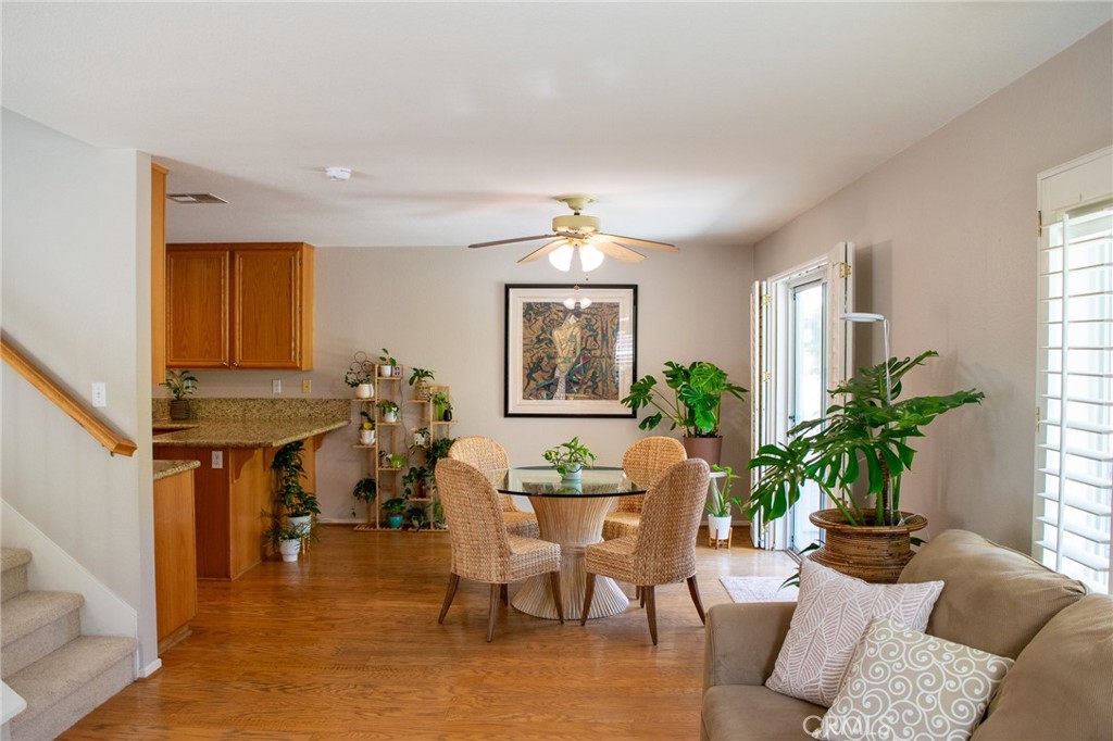 412 Dakota - photo 9