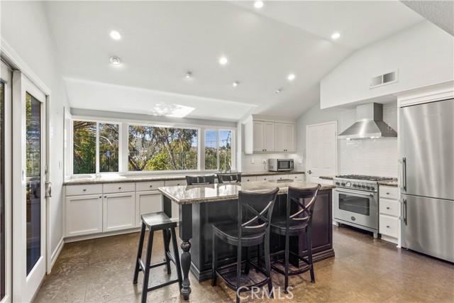 29 Hancock Street, Laguna Niguel CA: https://media.crmls.org/medias/a3af2c5d-988f-4918-9cf8-97c2e1316c23.jpg